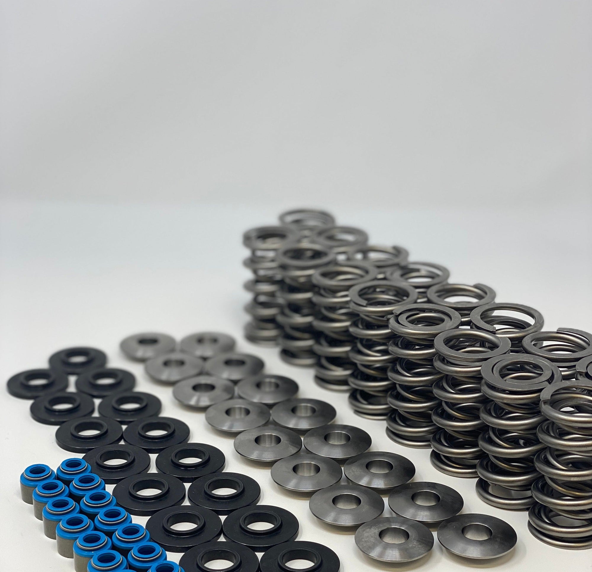 Mast Motorsports Valve Spring Kit Black Label LS &amp; LT Cylinder Head - Dual Valve Spring &amp; Titanium Retainer Kit - 0.750 Lift